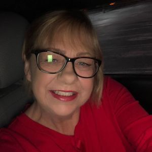 Meet your Posher, Annette